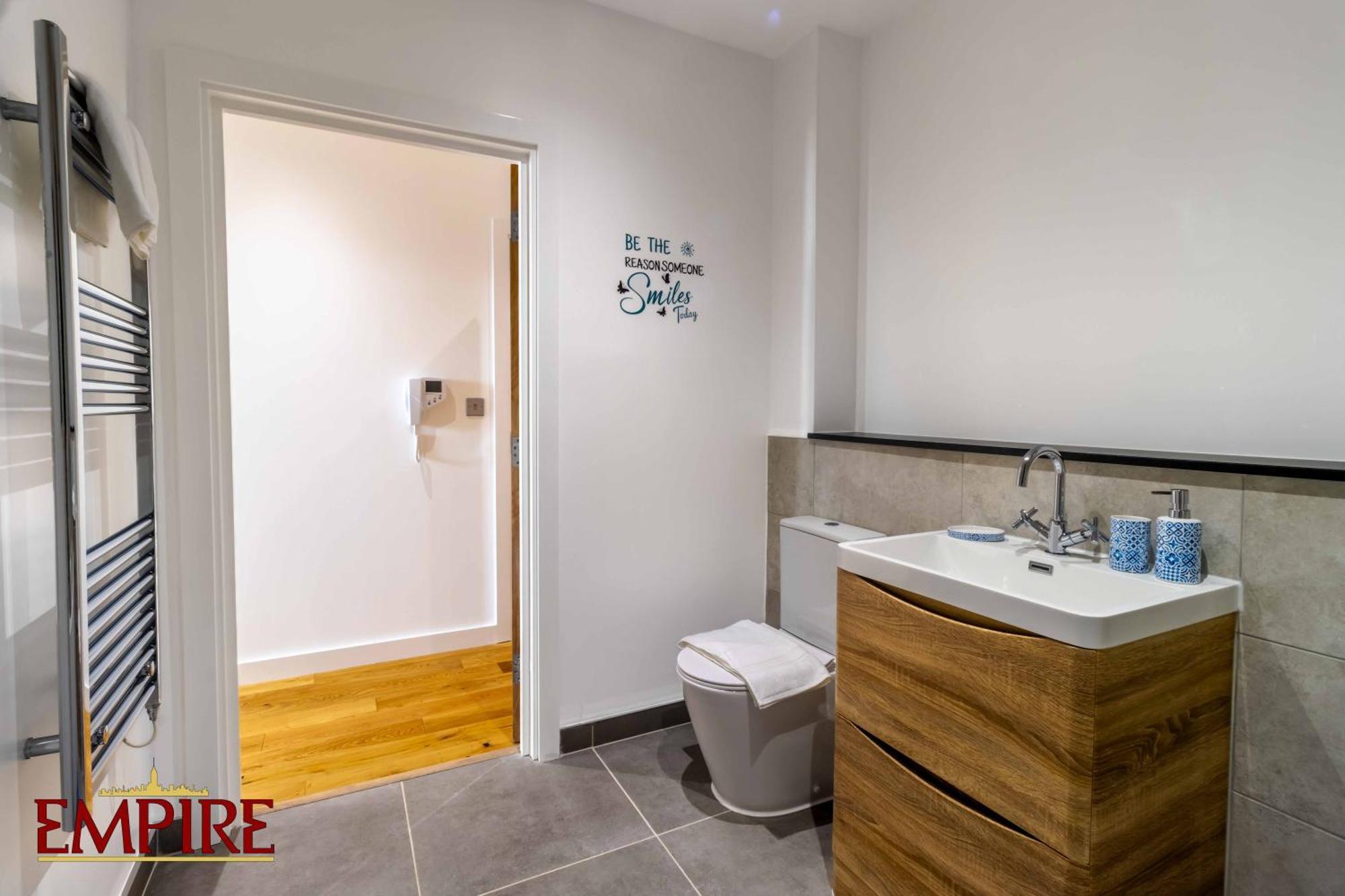 Stunning One Bedroom Duplex Apartment In Heart Of Jewellery Quarter Birmingham Esterno foto